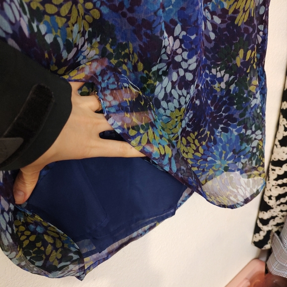 Coldwater Creek Blue Purple Floral Sleeveless Blouse - Picture 5 of 10